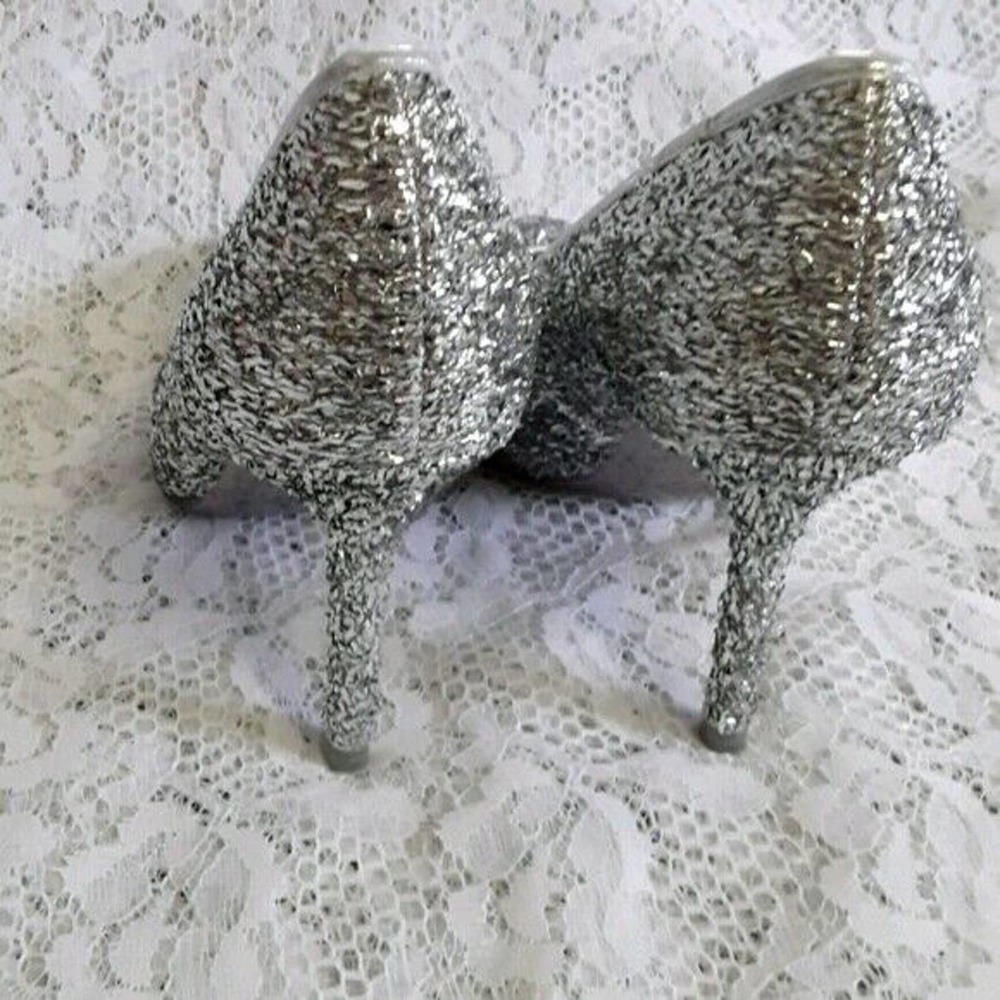 NIB Katy Perry Sz 6M THE SISSY Dressy Silver Glitter Shoes Pumps - Picture 6 of 10